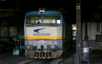 752 045-5