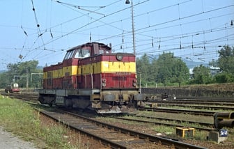 735 252-9