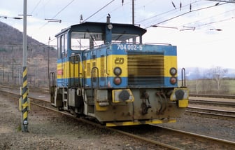 704 002-5