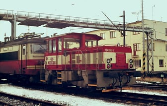 704 016-5