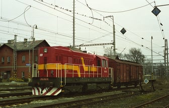 742 262-9