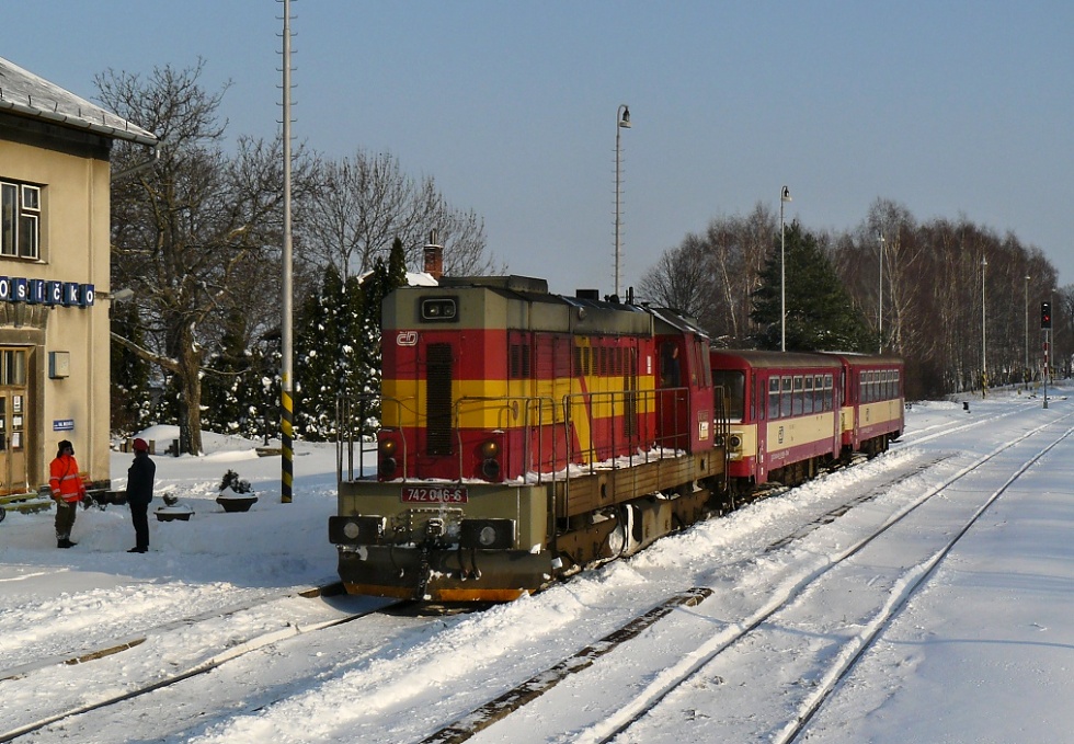 742 046-6