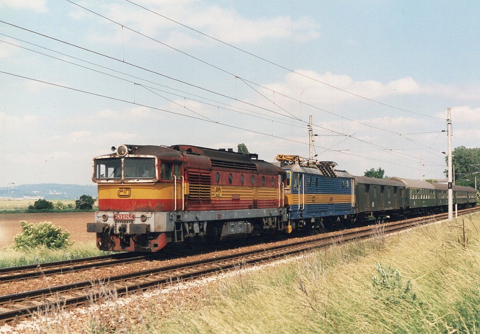 753 021-5