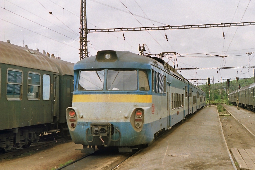 451 002-0